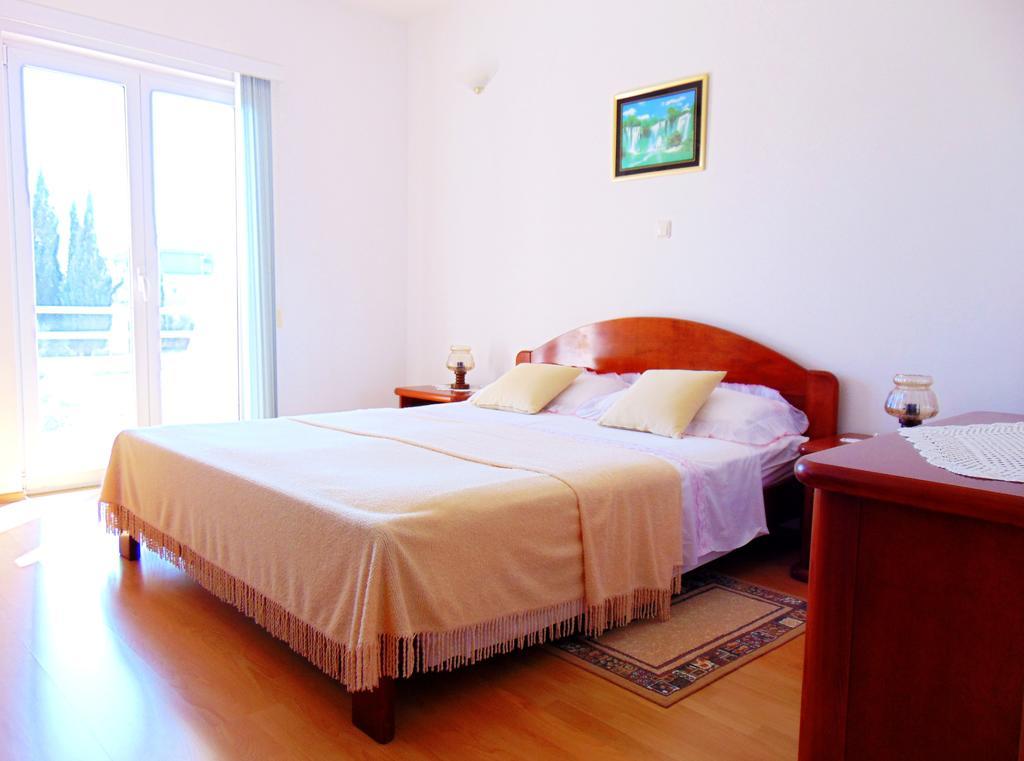 Pansion Kardum Bed and Breakfast Bibinje Camera foto